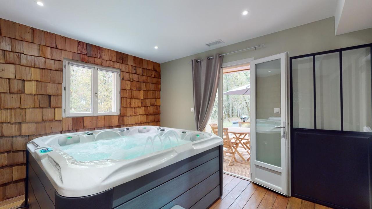 Gite Spa & Nature Saint-Chamassy エクステリア 写真