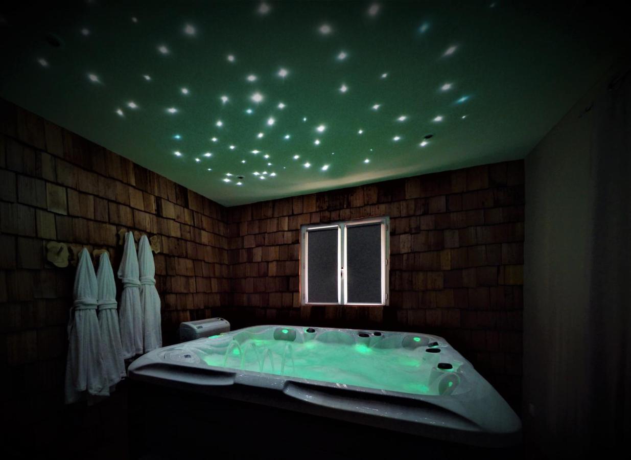 Gite Spa & Nature Saint-Chamassy エクステリア 写真