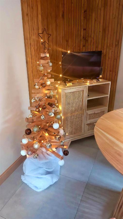 Gite Spa & Nature Saint-Chamassy エクステリア 写真